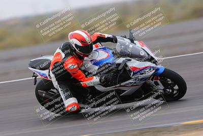 media/Jan-14-2023-SoCal Trackdays (Sat) [[497694156f]]/Turn 11 Inside (950am)/